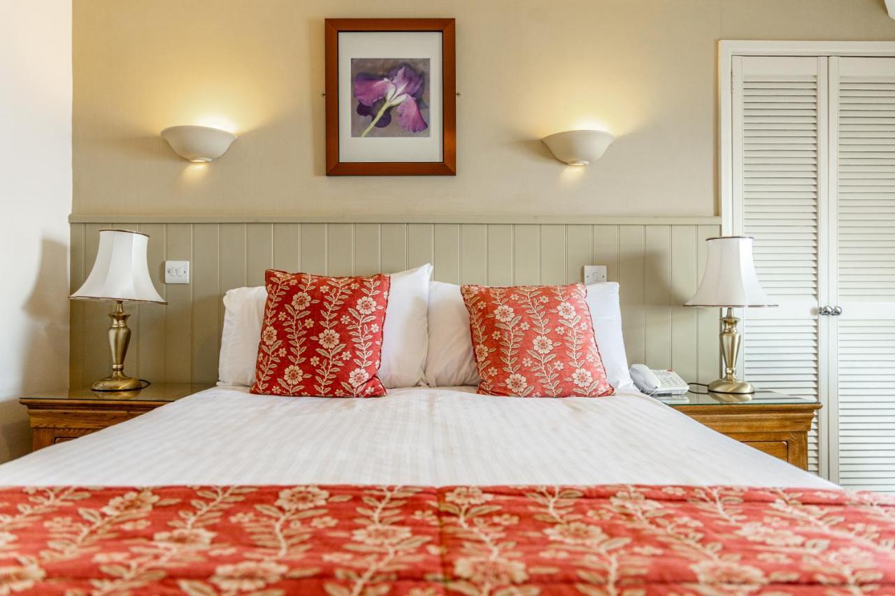 Best Western Walton Park Hotel คลีฟดอน ภายนอก รูปภาพ
