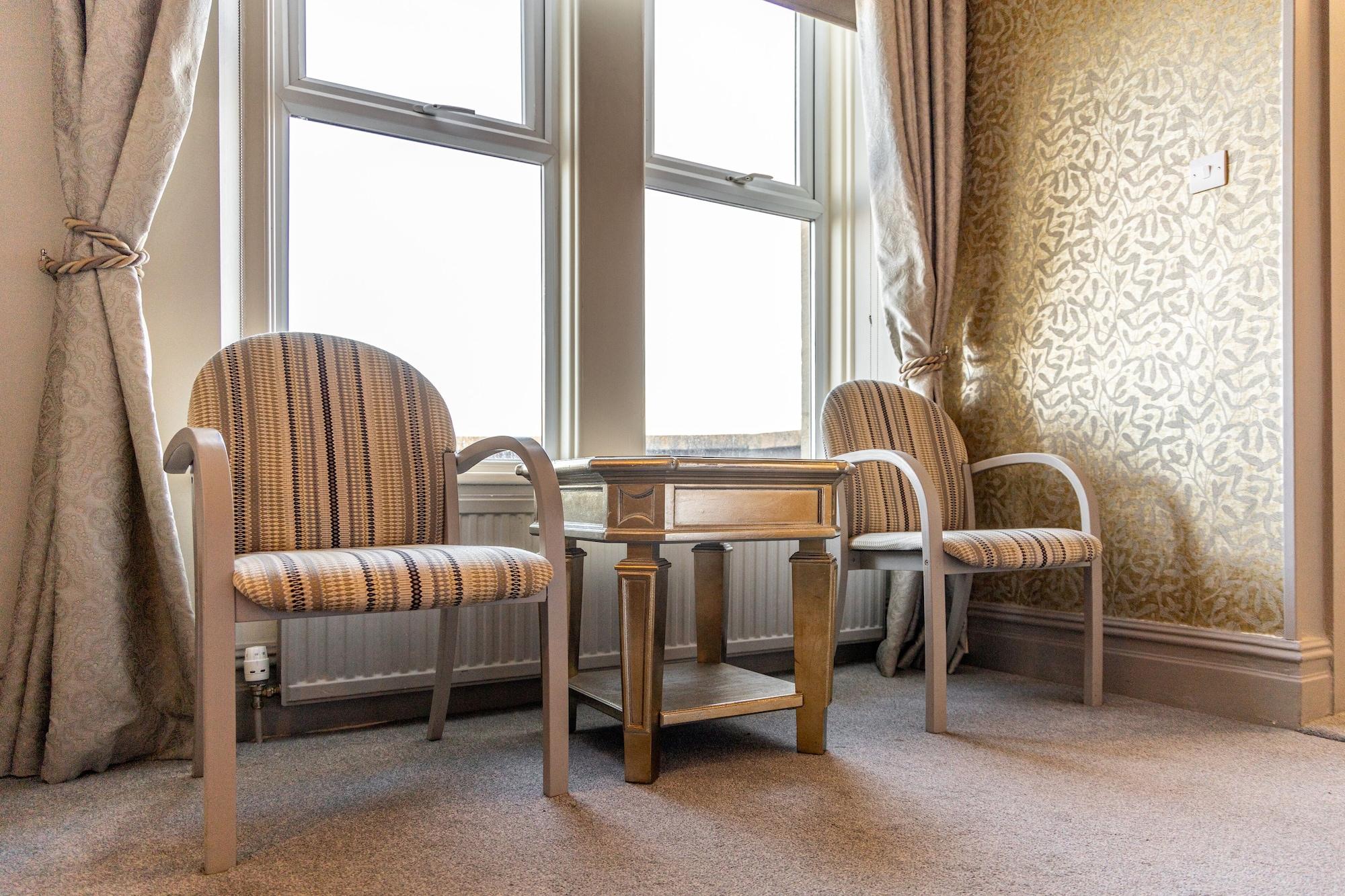 Best Western Walton Park Hotel คลีฟดอน ภายนอก รูปภาพ